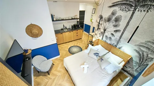 Apartments in Lyon - photo 4