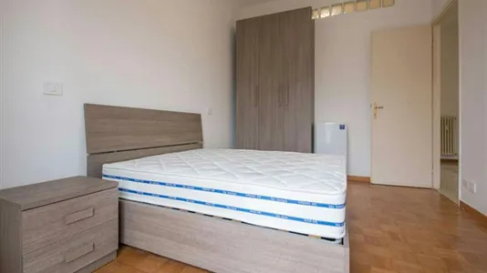 Rooms in Milano Zona 2 - Stazione Centrale, Gorla, Turro, Greco, Crescenzago - photo 4