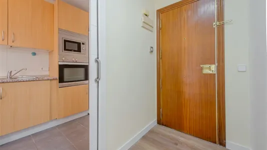 Rooms in Madrid Retiro - photo 8