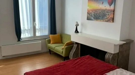 Rooms in Brussels Schaarbeek - photo 2