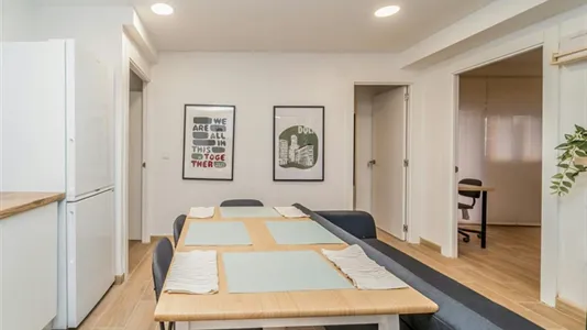 Rooms in Valladolid - photo 10
