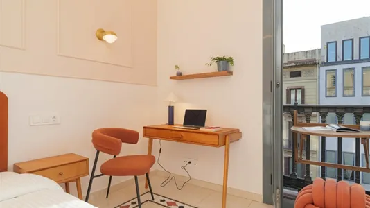 Rooms in Barcelona Eixample - photo 6