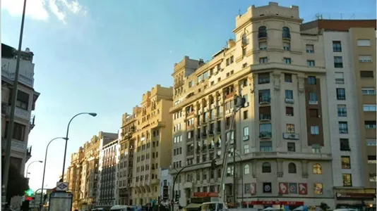 Rooms in Madrid Chamberí - photo 9