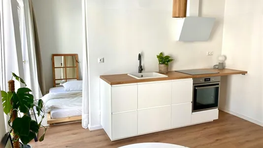 Apartments in Berlin Mitte - photo 3