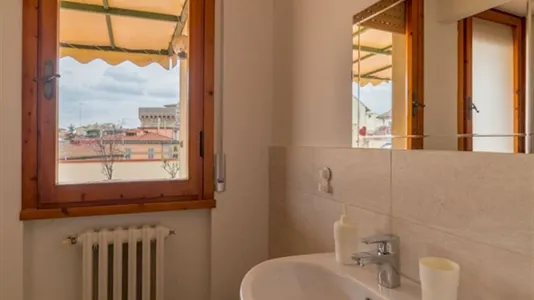 Rooms in Florence - photo 9