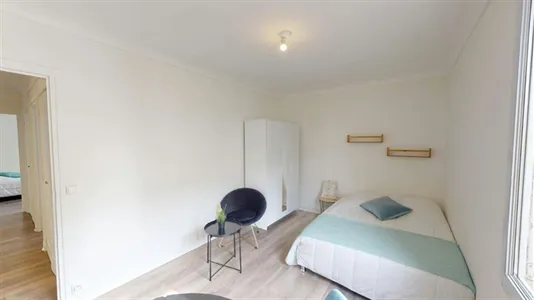 Rooms in Paris 17ème arrondissement - photo 2