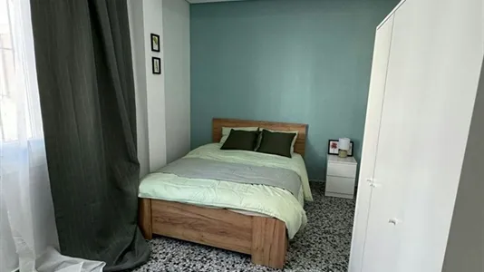 Rooms in Mislata - photo 1