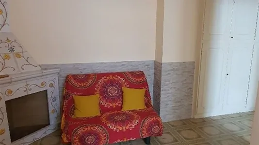 Apartments in Roma Municipio VII – Appio-Latino/Tuscolano/Cinecittà - photo 8