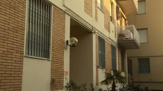 Rooms in Rimini - photo 9