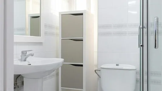 Rooms in Madrid Chamberí - photo 8