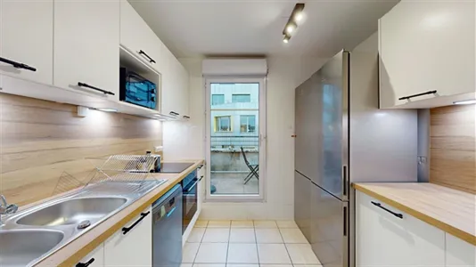 Rooms in Bobigny - photo 9