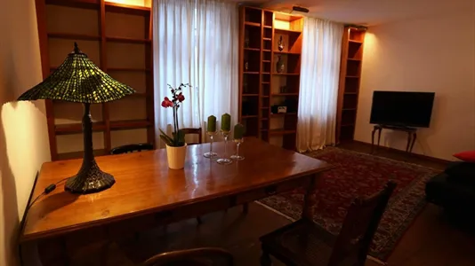 Apartments in Frankfurt Süd - photo 2