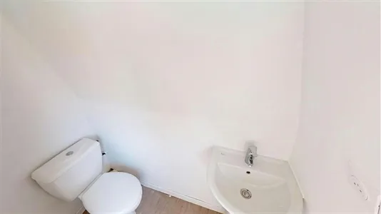 Houses in Lille - photo 9