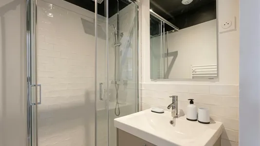 Rooms in Paris 18ème arrondissement - Montmartre - photo 3