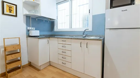 Apartments in Barcelona Eixample - photo 8