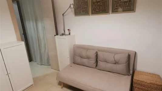 Apartments in Milano Zona 8 - Fiera, Gallaratese, Quarto Oggiaro - photo 3