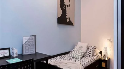 Room for rent in Milano Zona 5 - Vigentino, Chiaravalle, Gratosoglio, Milan