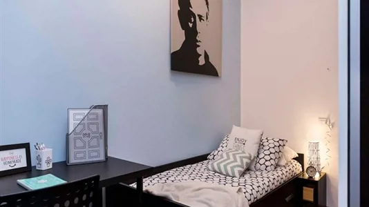 Rooms in Milano Zona 5 - Vigentino, Chiaravalle, Gratosoglio - photo 1