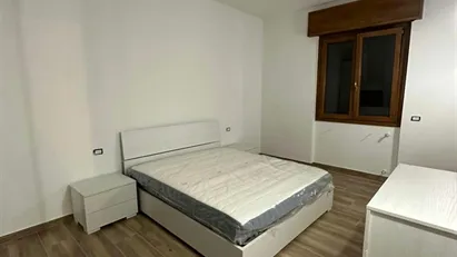 Room for rent in Paderno Dugnano, Lombardia