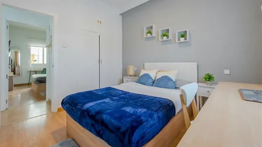 Rooms in Madrid Chamberí - photo 2