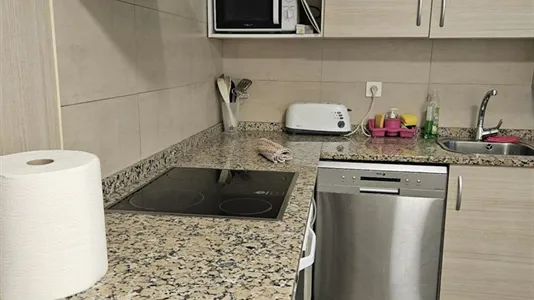 Rooms in Zaragoza - photo 6