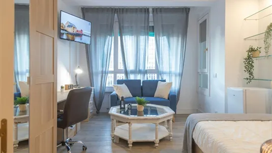 Rooms in Madrid Chamartín - photo 5