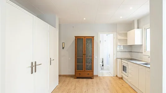 Apartments in Barcelona Ciutat Vella - photo 9