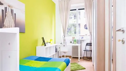 Room for rent in Milano Zona 9 - Porta Garibaldi, Niguarda, Milan