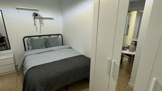 Rooms in Tavernes Blanques - photo 8