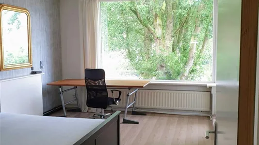 Rooms in Location is not specified - photo 1