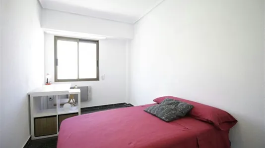 Rooms in Valencia Ciutat Vella - photo 3