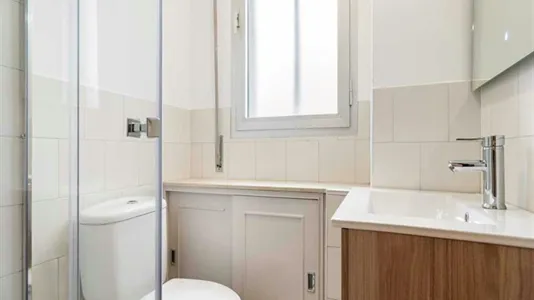 Rooms in Madrid Hortaleza - photo 6