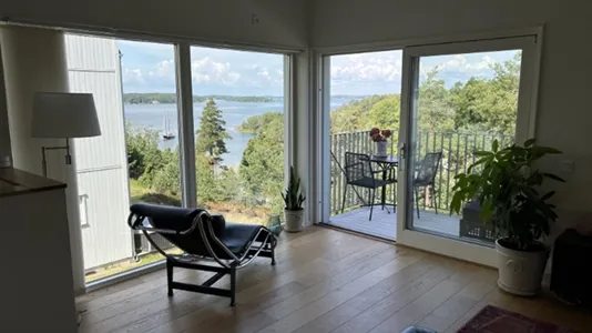 Houses in Värmdö - photo 4