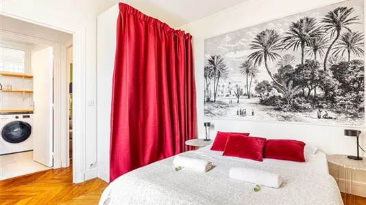 Apartments in Paris 9ème arrondissement - photo 10