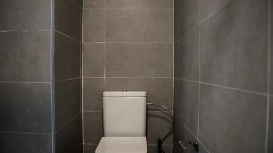 Apartments in Location is not specified - photo 9