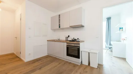 Rooms in Berlin Mitte - photo 5