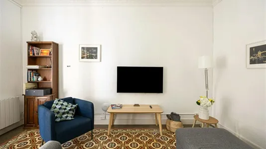 Rooms in Barcelona Eixample - photo 9