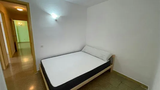 Rooms in Las Palmas de Gran Canaria - photo 4