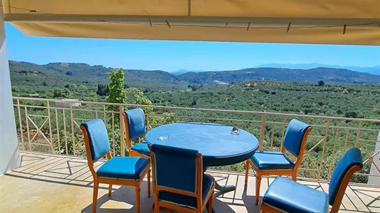 Houses in Chania - photo 8