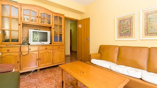 Rooms in Granada - photo 9