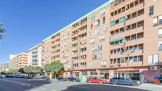 Rooms in Valencia Algirós - photo 8