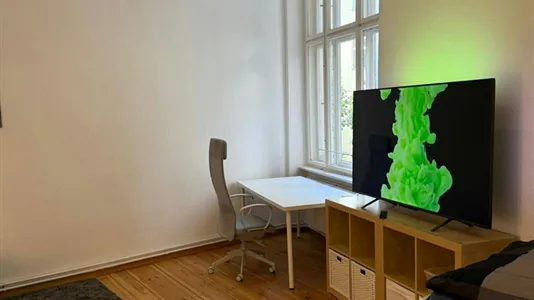 Rooms in Berlin Mitte - photo 5