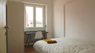 Room for rent, Lisbon (region), &lt;span class=&quot;blurred street&quot; onclick=&quot;ProcessAdRequest(13049231)&quot;&gt;&lt;span class=&quot;hint&quot;&gt;See streetname&lt;/span&gt;[xxxxxxxxxxxxx]&lt;/span&gt;