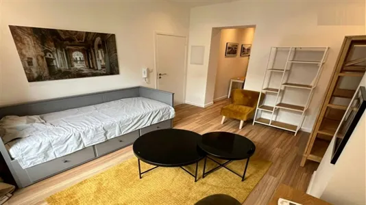 Apartments in Brussels Sint-Gillis - photo 3