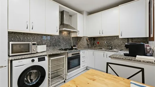 Apartments in Barcelona Eixample - photo 9