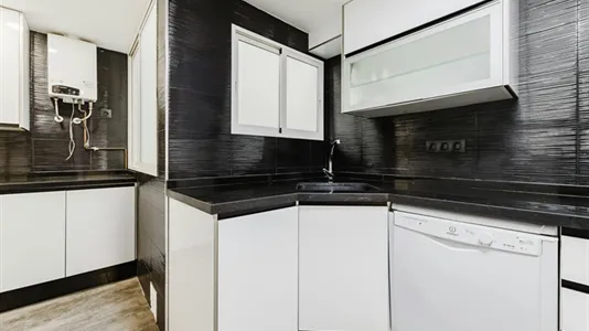 Apartments in Burjassot - photo 7