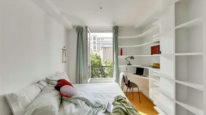 Room for rent in Paris 15ème arrondissement, Paris
