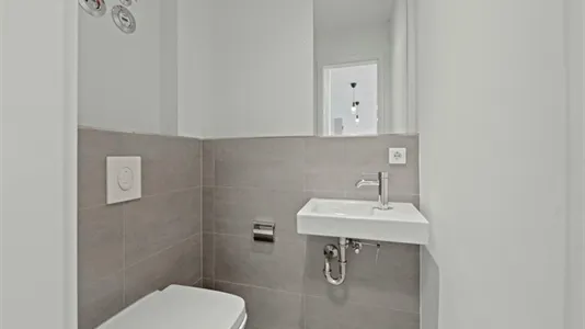 Apartments in Berlin Charlottenburg-Wilmersdorf - photo 5