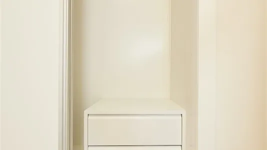 Apartments in Madrid Chamberí - photo 4