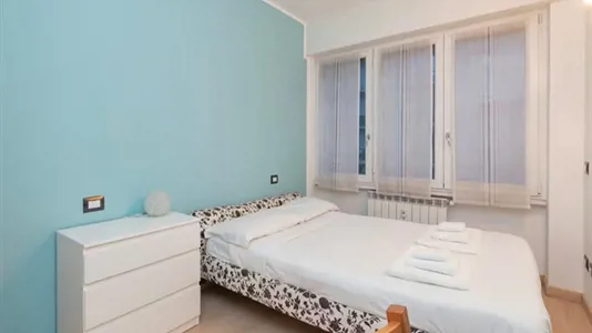 Houses in Milano Zona 5 - Vigentino, Chiaravalle, Gratosoglio - photo 2